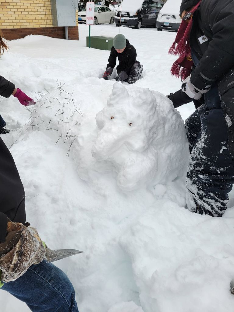 NLCS students making snow sculptures 4